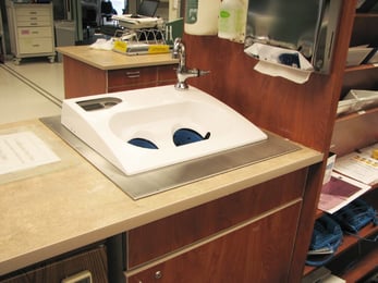 Nurses-Station-Install